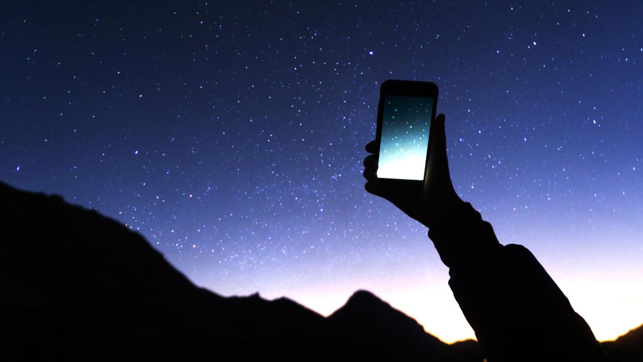 7 of the Best Stargazing Apps to Download in 2025 7 of the Best Stargazing Apps to Download in 2025